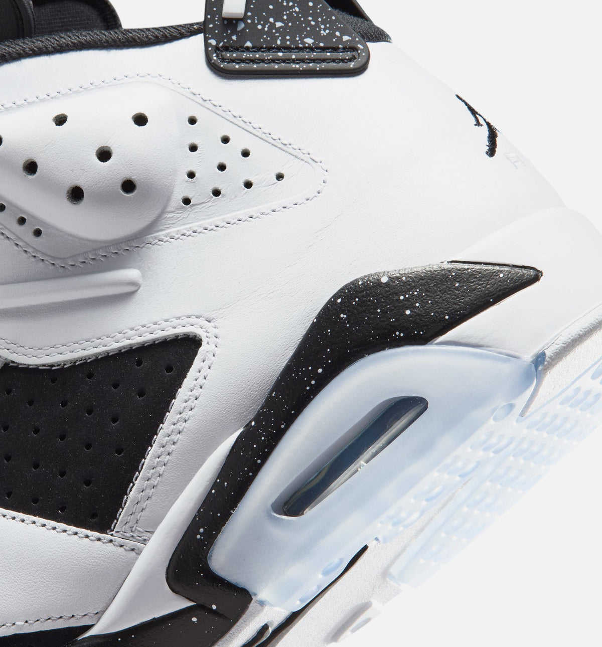 Air Jordan 6 Retro Black and White | Men's Lifestyle Shoe | Black/White