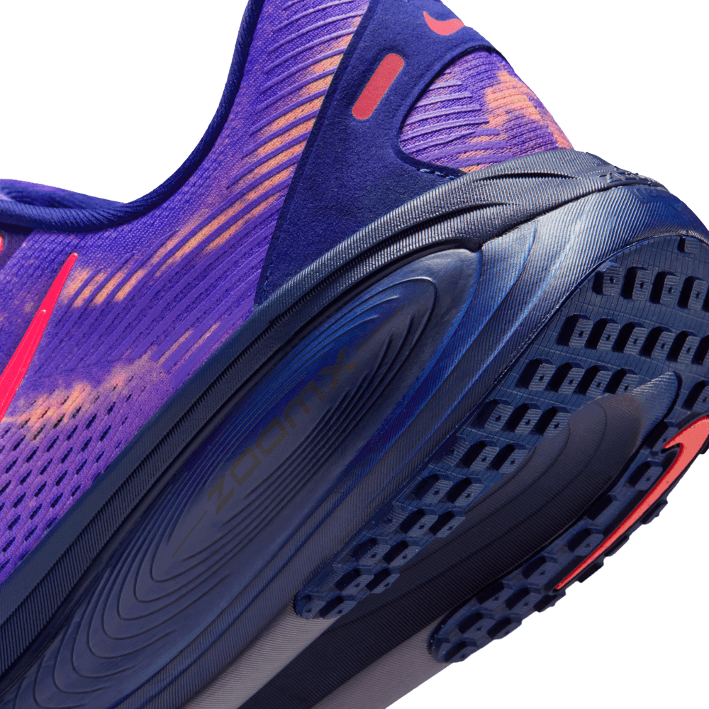 Nike Vomero 18