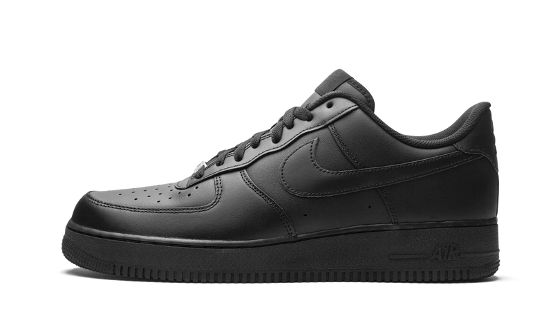 Nike Air Force 1 Low 'Triple Black' (CW2288-001)