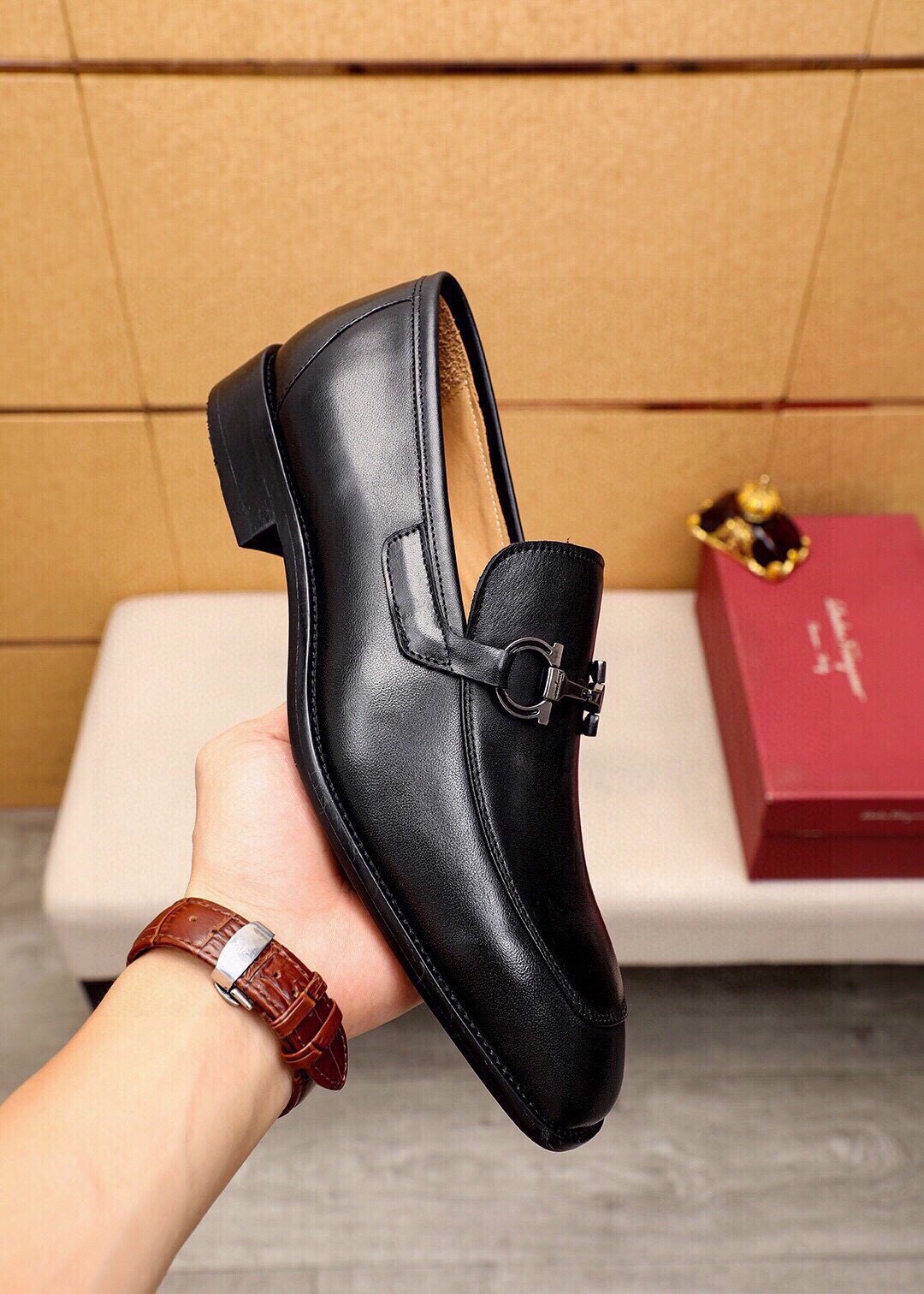 Ferragamo Black Metal-Hardware Loafers - Polished Metal Vamp Hardware