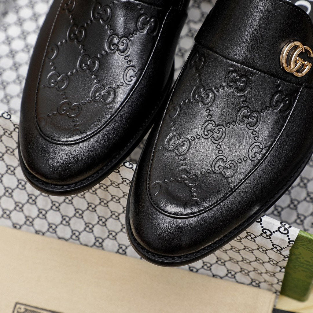 Gucci Black Embossed Hardware Loafers