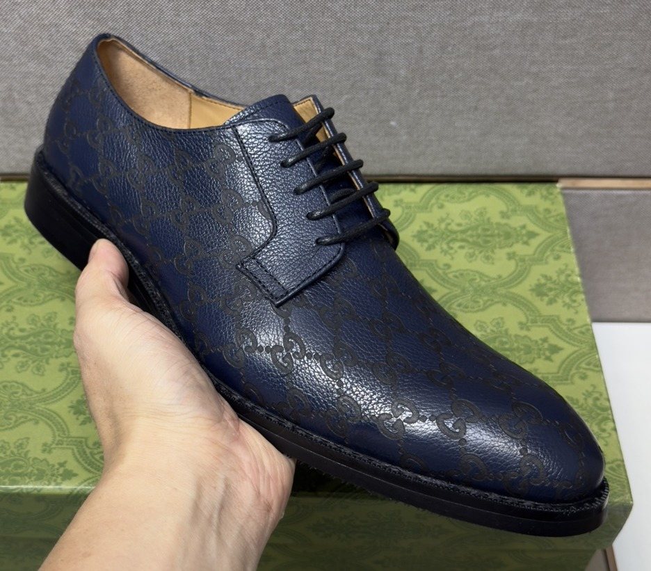 Gucci Men's Navy Lace-Up Shoes