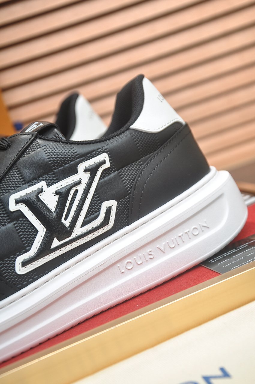 Louis Vuitton Black Low-Top Sneakers