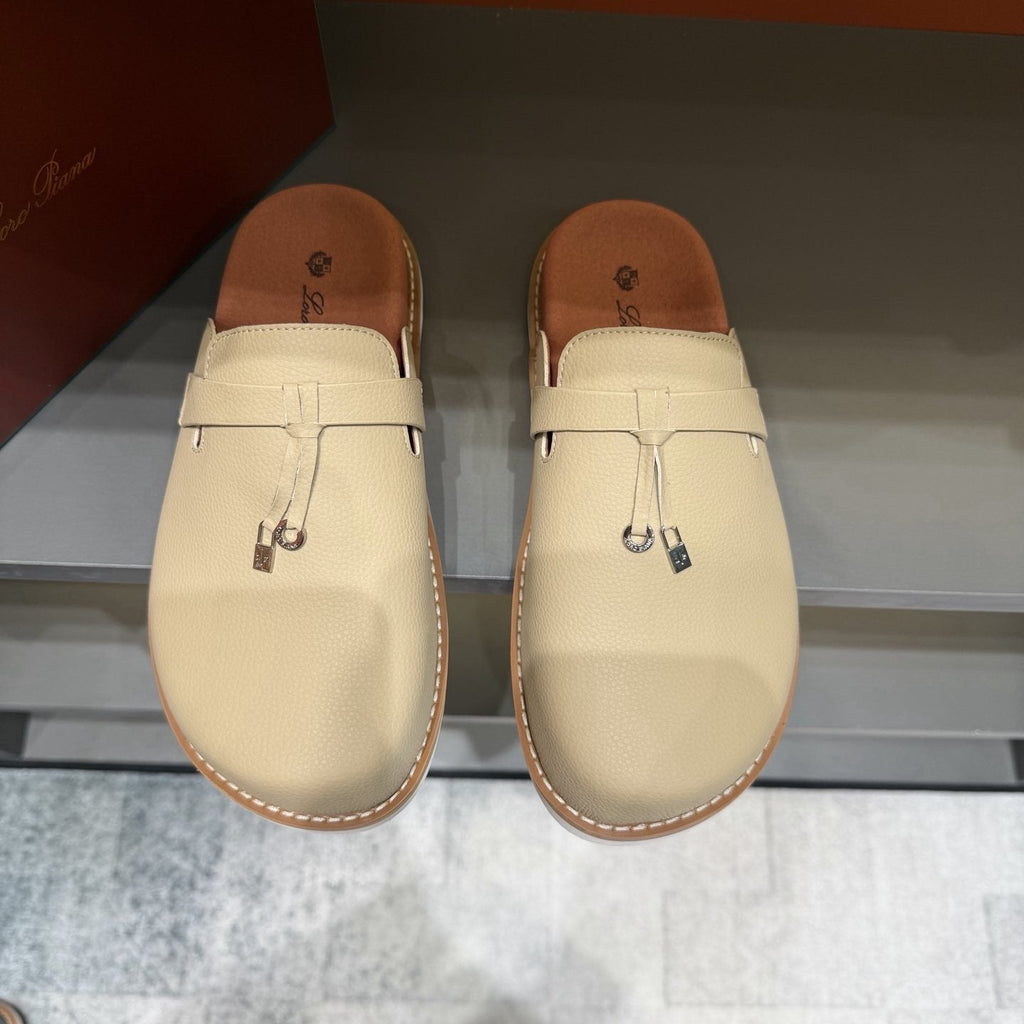 Textured Loafer Mule Shoes
