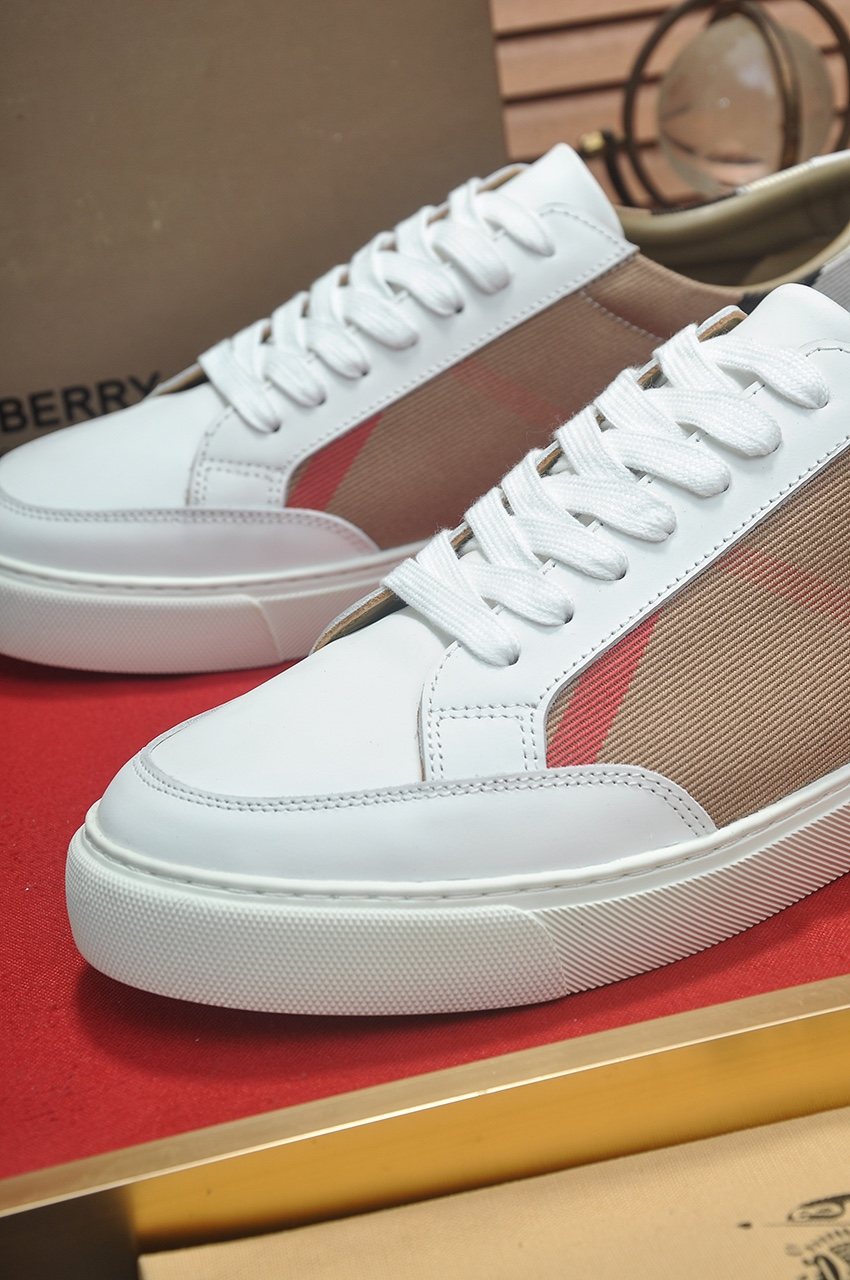 Burberry Plaid Panel Low-Top Sneakers